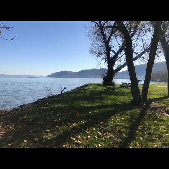 Meet your Posher, Cindy - Picture 12 of 12